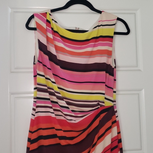Sleeveless Stripe Jersey Dress - Picture 4 of 11